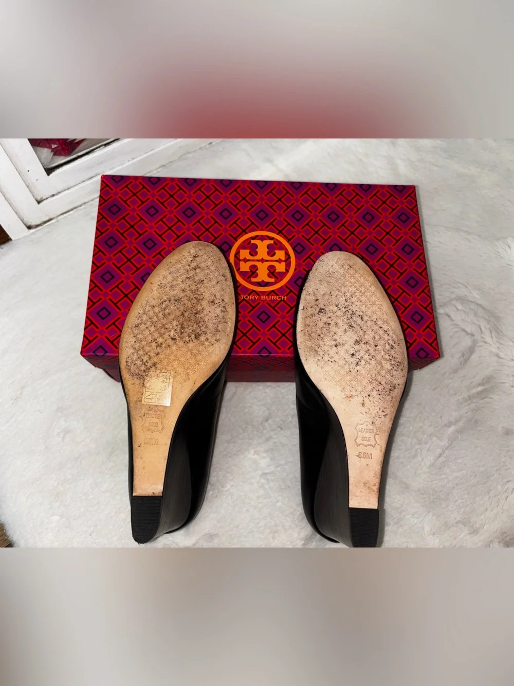 Tory Burch Black Leather Peep-Toe heels with Gold Logo Disc